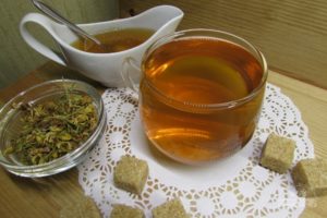 Чай с зверобоем польза и вред для женщин