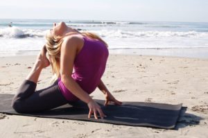 Польза и вред йоги для женщин