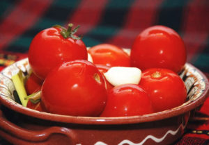 Маринованные помидоры вред и польза и вред