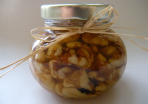 Орехи с медом вред и польза и вред